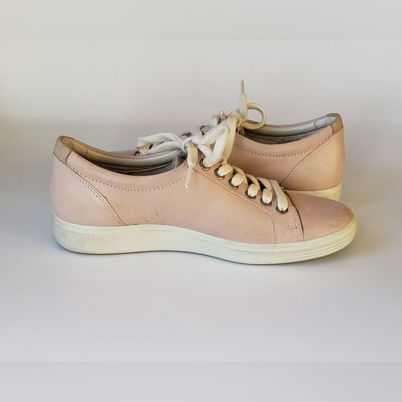 Ecco Soft 7 Women's Pink Leather Sneaker Size 37 - Picture 2 of 11